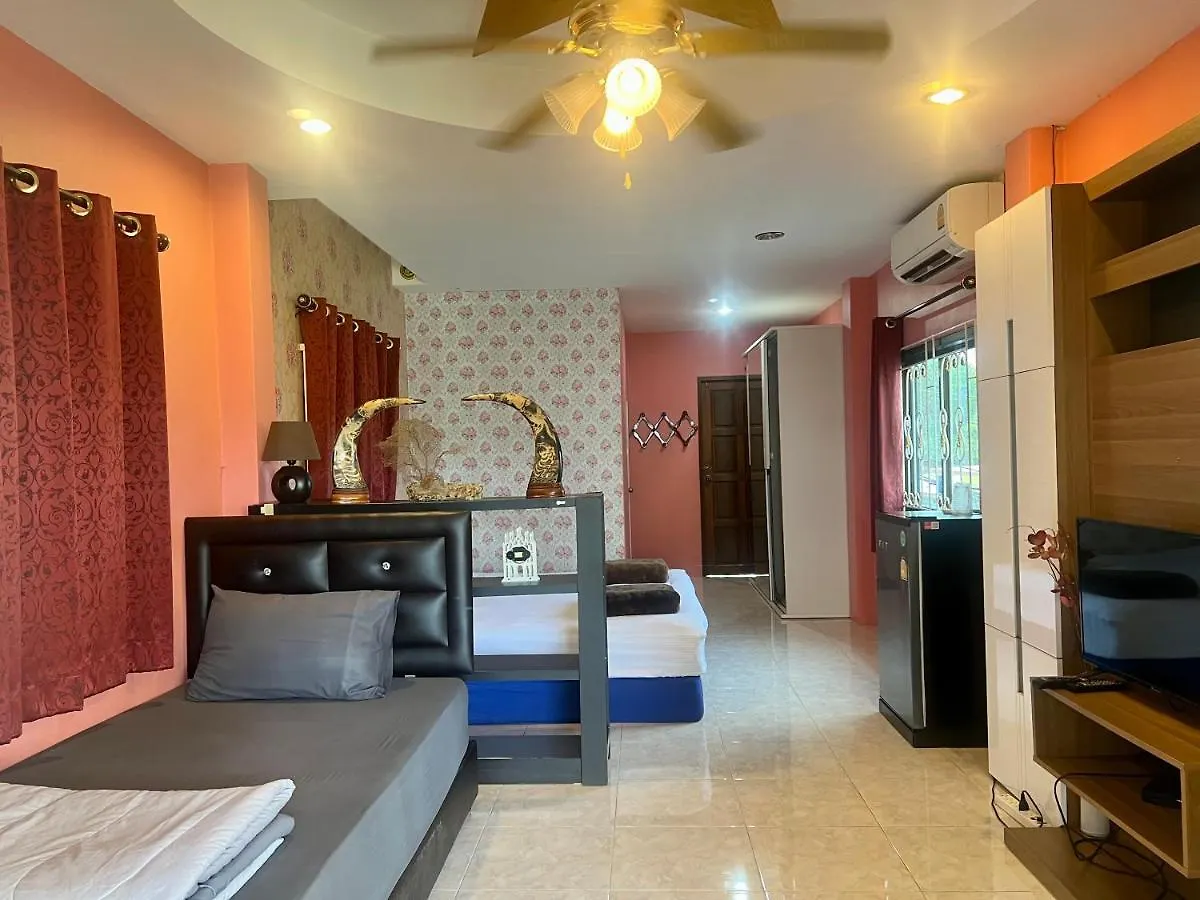 Hotel Golf House Nai Yang Beach