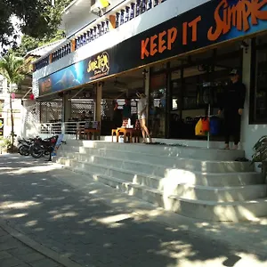 Simple Life Talay & Divers Koh Tao